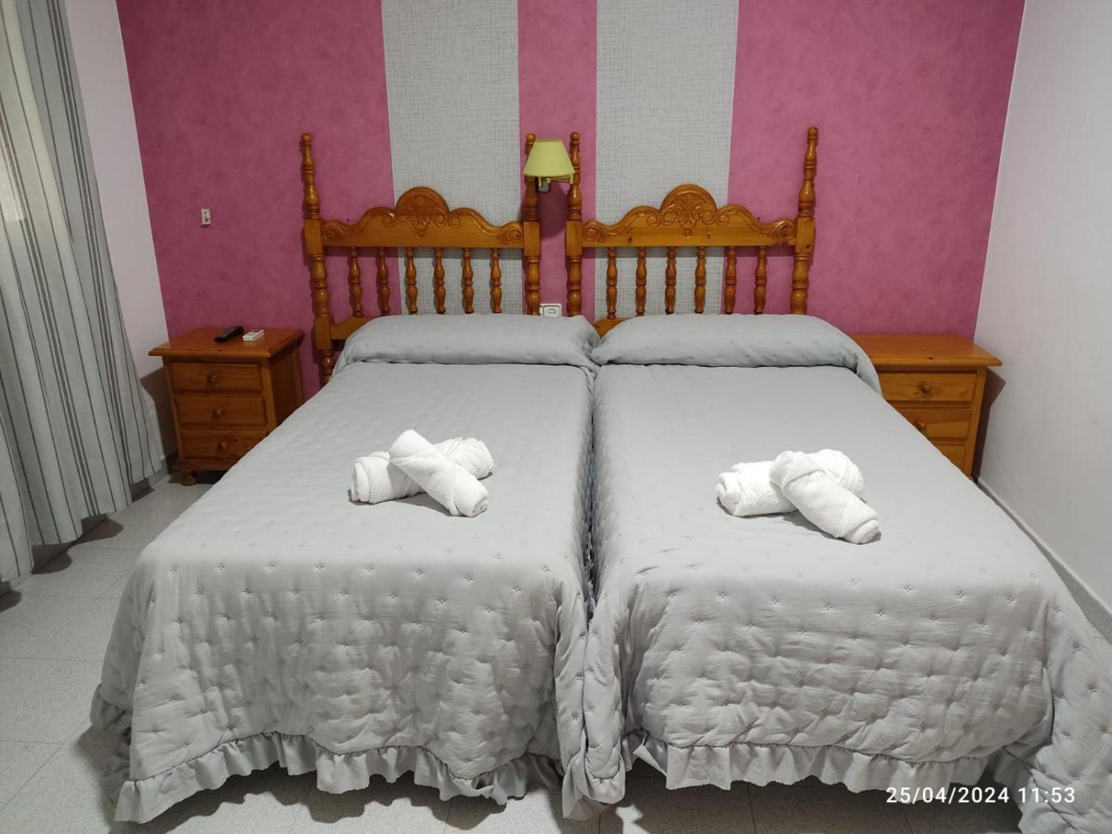 Hostal Quinto Pino Чипиона Екстериор снимка