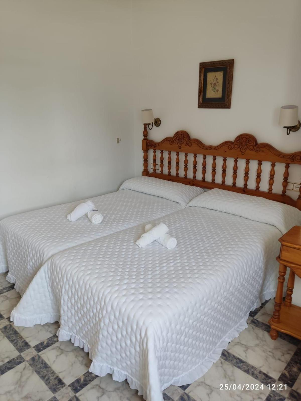 Hostal Quinto Pino Чипиона Екстериор снимка