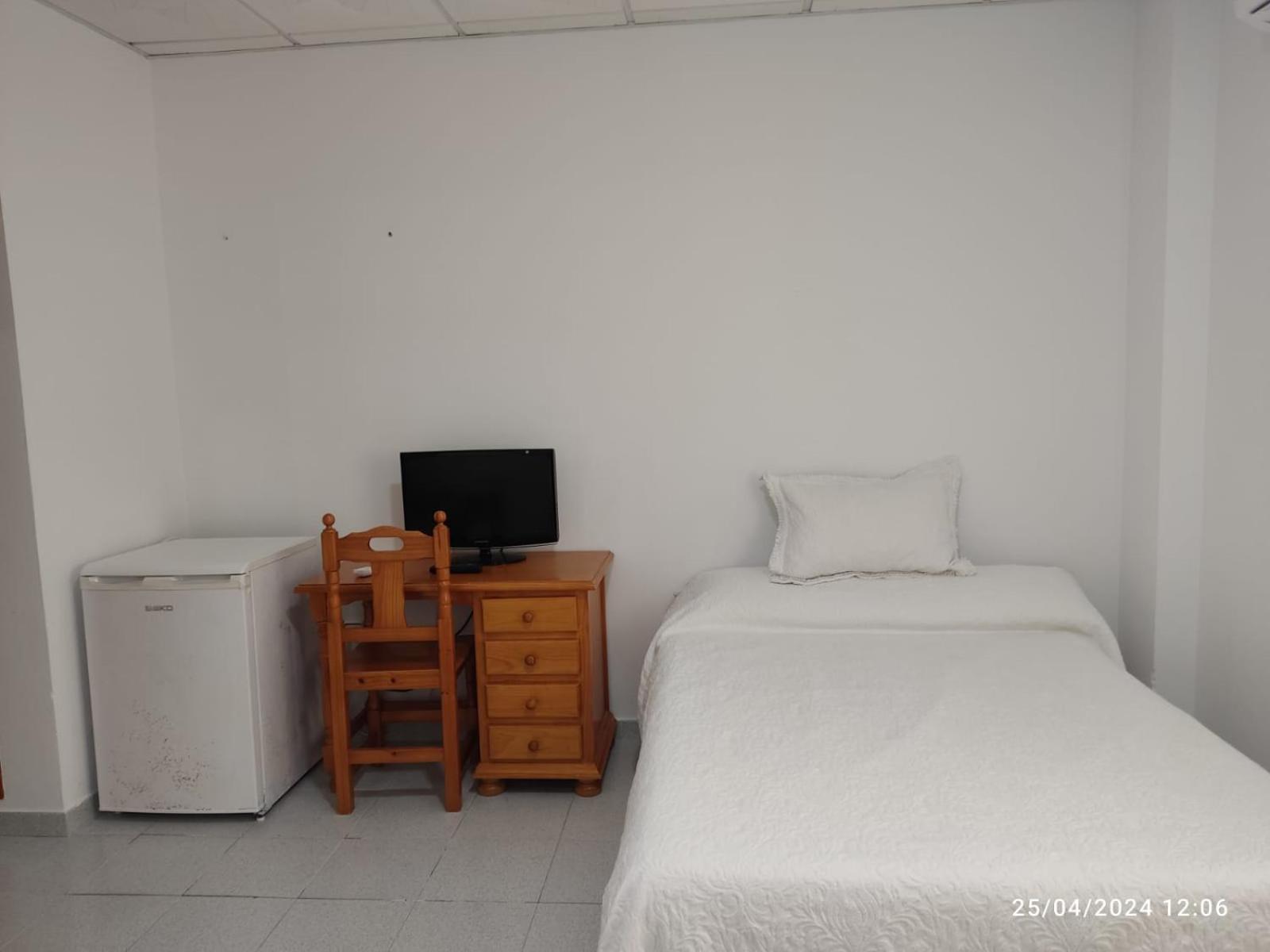 Hostal Quinto Pino Чипиона Екстериор снимка
