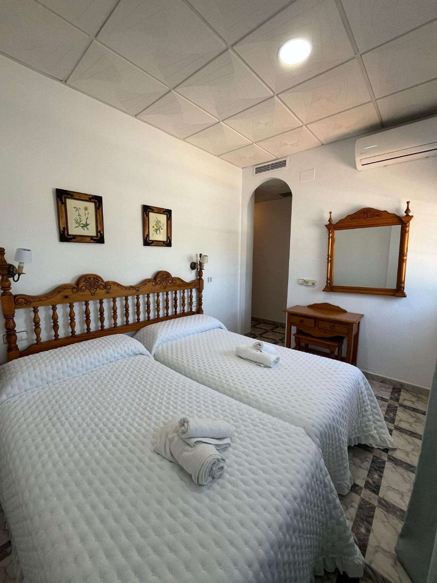 Hostal Quinto Pino Чипиона Екстериор снимка