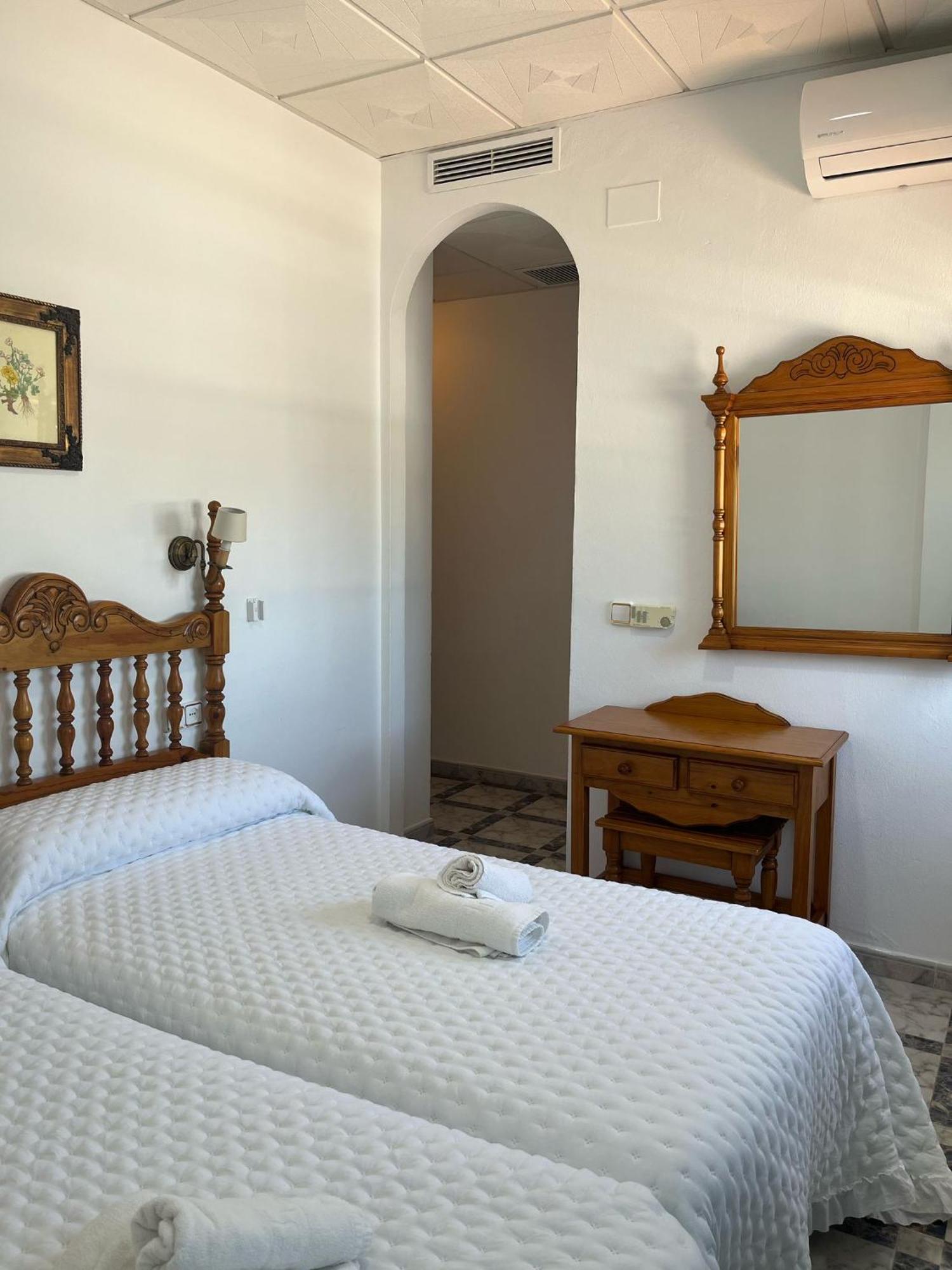 Hostal Quinto Pino Чипиона Екстериор снимка