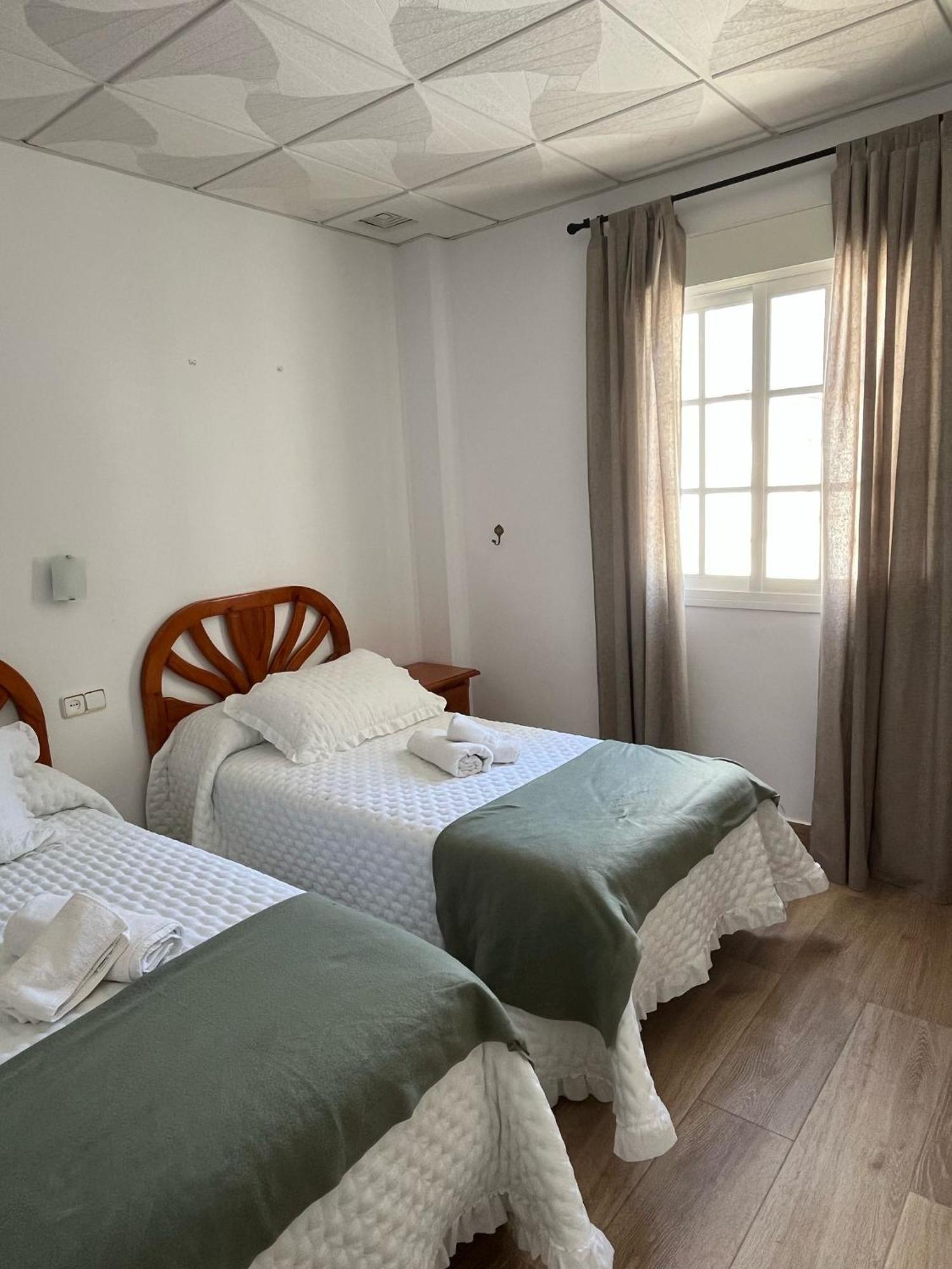 Hostal Quinto Pino Чипиона Екстериор снимка
