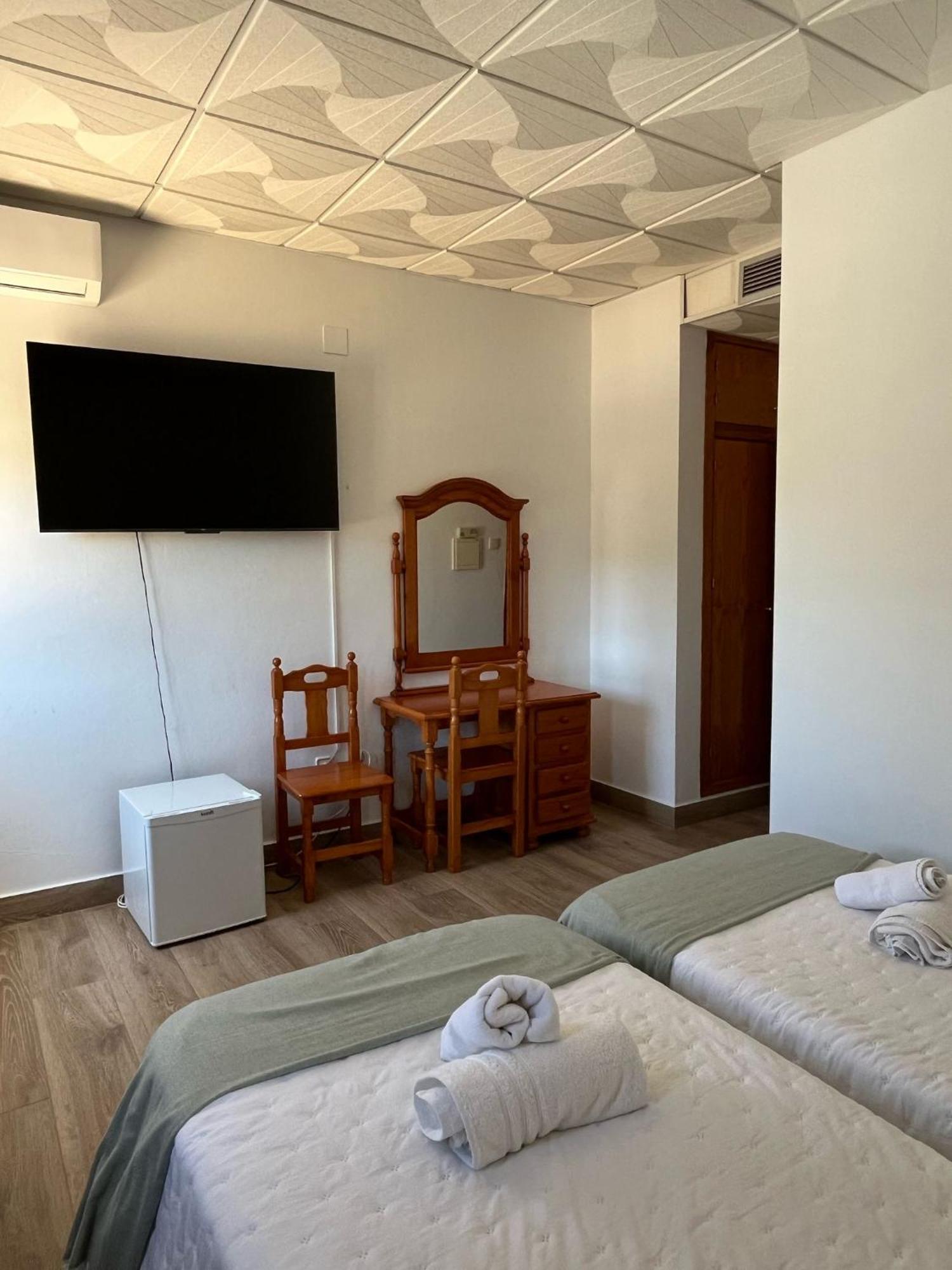 Hostal Quinto Pino Чипиона Екстериор снимка