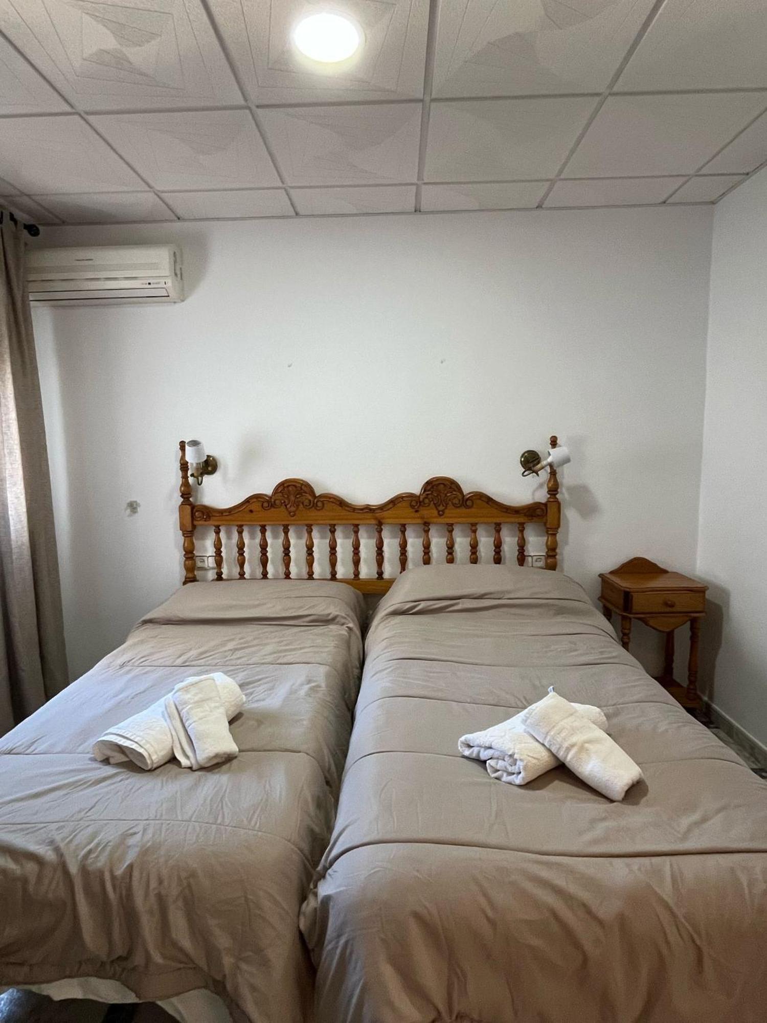 Hostal Quinto Pino Чипиона Екстериор снимка